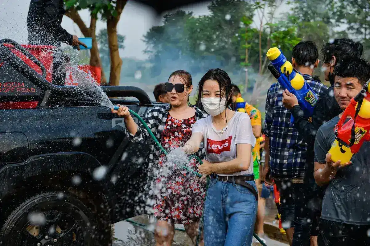 Ancient Traditions Ignite: Thailand’s Look Noo Rocket Festival Returns