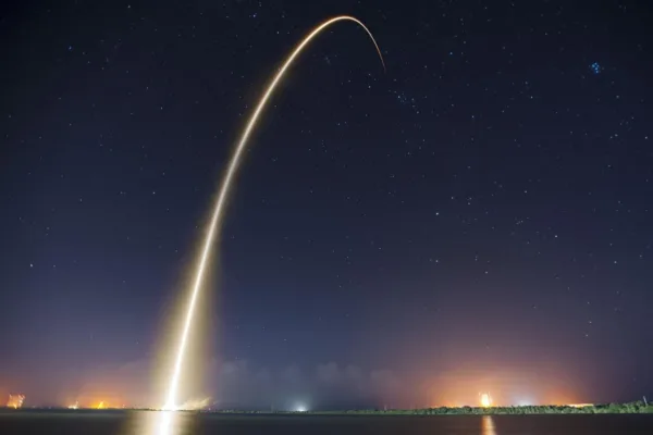 Blue Origin Rocket Explodes During Routine Ground Test