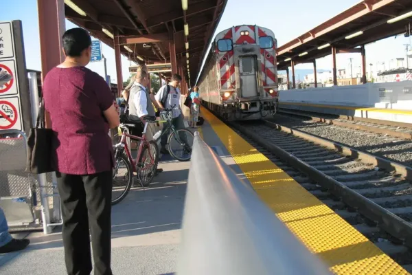 Commuter Crisis: North America's Largest Rail Network Faces Impending Shutdown