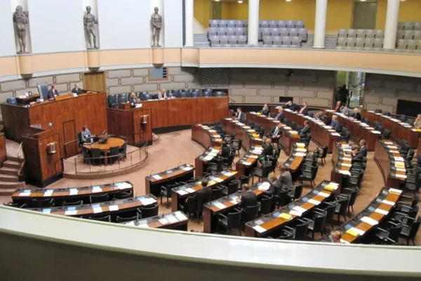 Ecuador's Noboa Pledges Extradition Expansion in State of the Union Address
