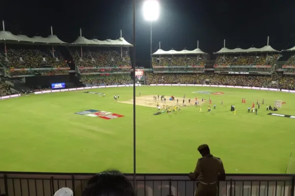 IPL 2026: Tenacious Titans and Royal Challengers Set for Final Showdown