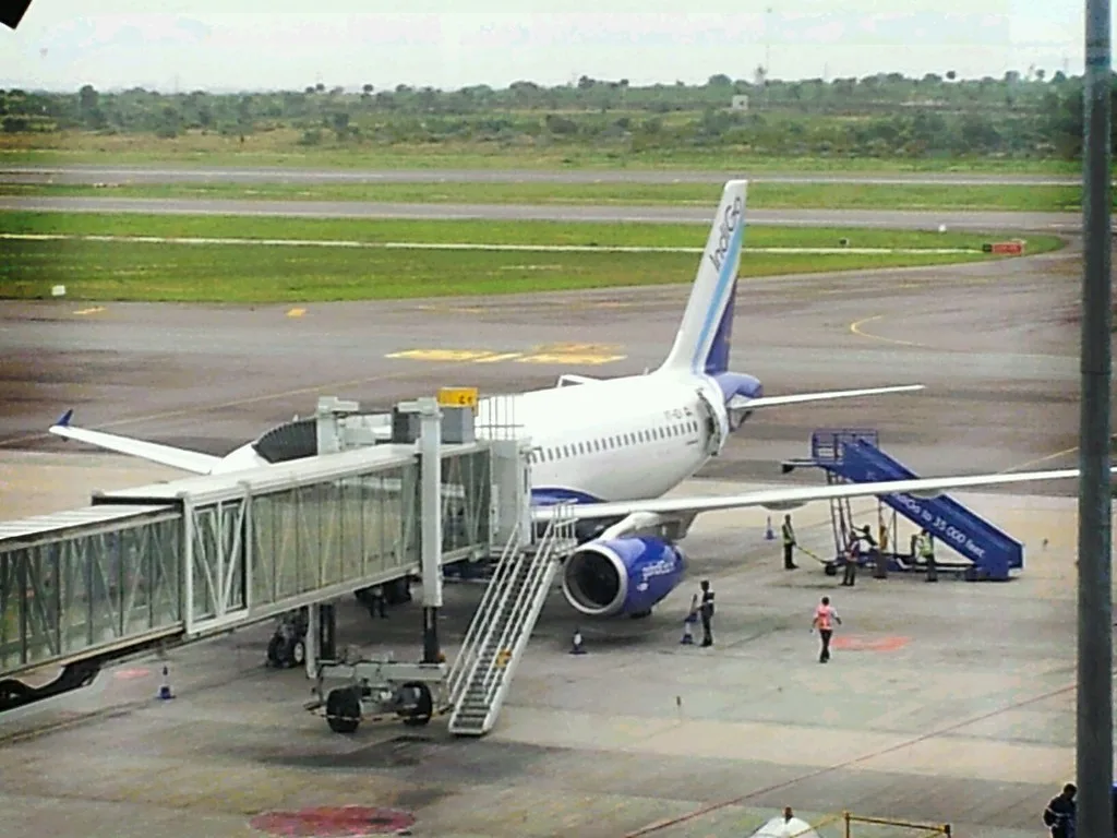 IndiGo Reports ₹2,537 Crore Q4 Loss Amid Forex Volatility and Operational Hurdles