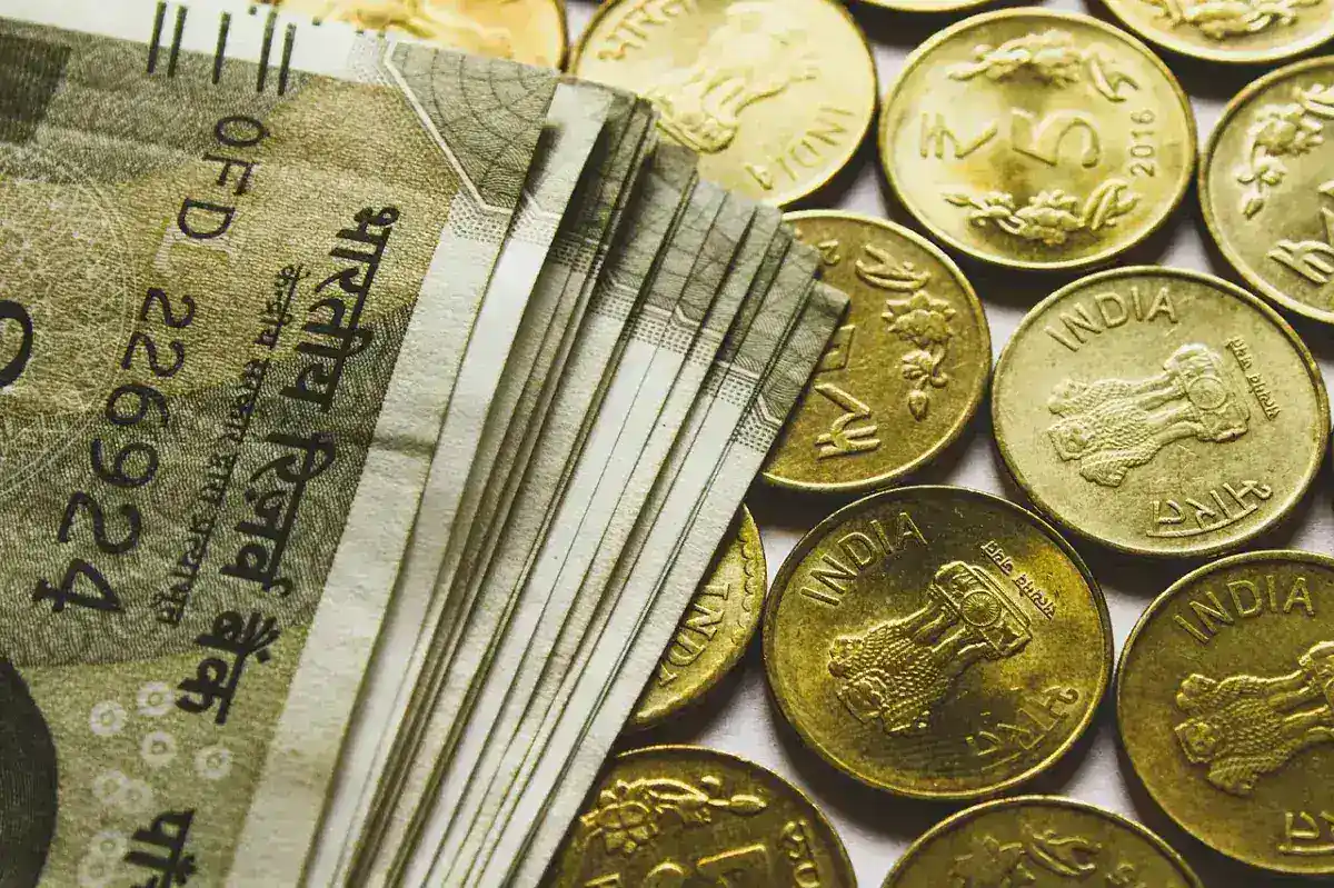 Indian Rupee Hits Historic Low: Currency Breaches ₹96 Against the Dollar