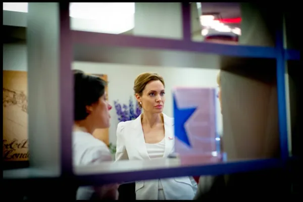 Internal Strife Challenges DNC Leadership Under Ken Martin