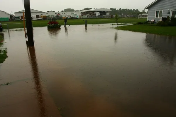Lee County Residents Urged to Exercise Caution as Flash Flood Warning Takes Effect