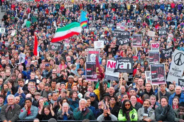 Massive 'Unite the Kingdom' Protest Draws Thousands to Central London