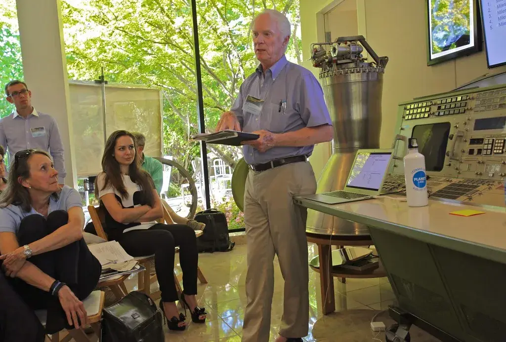 NASA Accelerates Lunar Base Plans with Multi-Million Dollar Industry Contracts