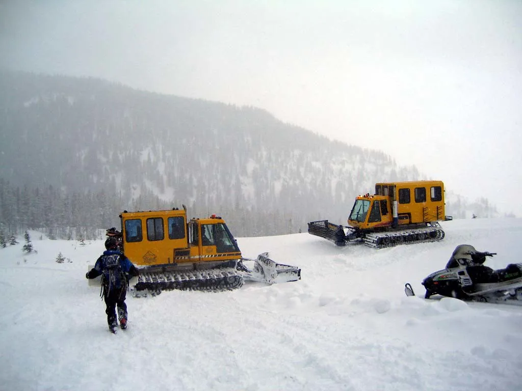 Newly Released Footage Reveals Scale of Jeremy Renner Snowplow Rescue