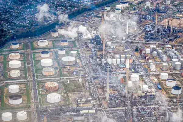 Normalization of Refining Margins: The Shift in Oil Marketing Company Performance