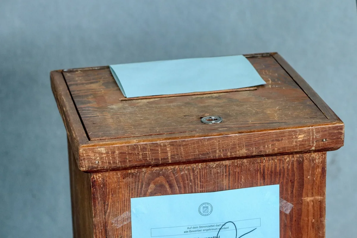 Palestinian President Abbas Casts Vote in Decisive Fatah Elections