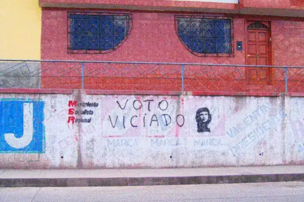 Peru Set for Presidential Runoff Between Fujimori and Sánchez
