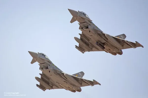 Report Reveals Pakistan Provided Airbase Sanctuary for Iranian Aircraft Amid US Tensions