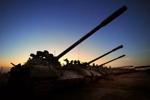 Russia's Escalating Military Strain and Continued Detention of Journalist Evan Gershkovich