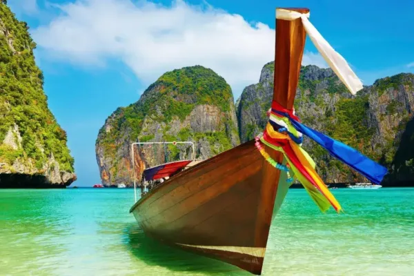 Sri Lanka Pushes for Diplomatic Resolution on Palk Bay Trawling Dispute