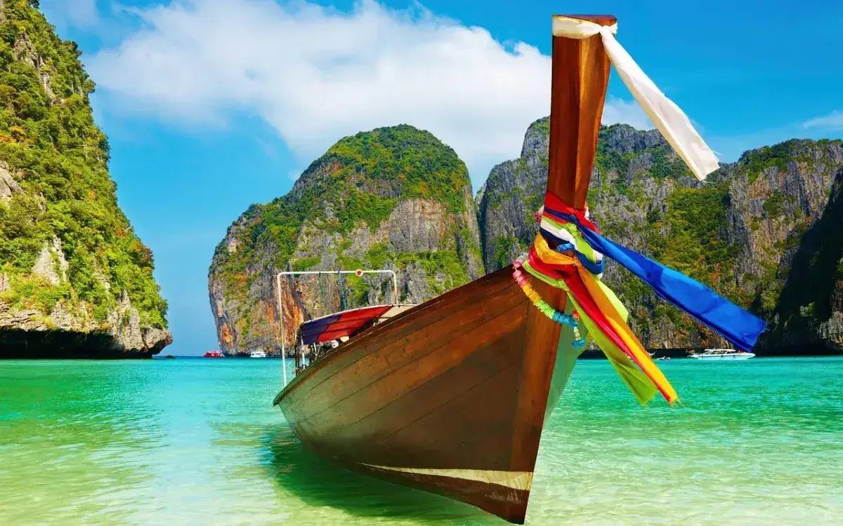 Sri Lanka Pushes for Diplomatic Resolution on Palk Bay Trawling Dispute