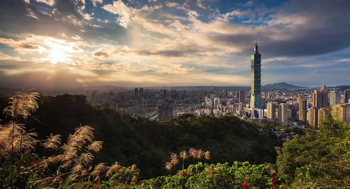 Taiwan President Vows to Protect Democratic Values Amid Rising Cross-Strait Tensions