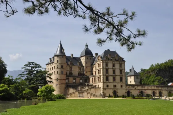 The Chateau Collective: How 300 Women Transformed a French Estate into a Global Sanctuary