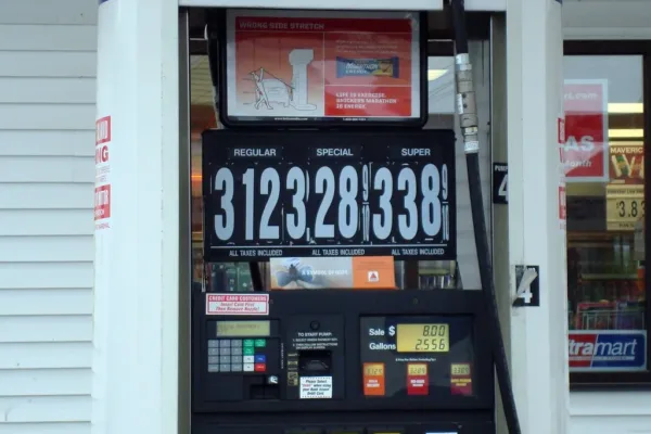 Trump Proposes Federal Gas Tax Suspension Amid Escalating Conflict with Iran