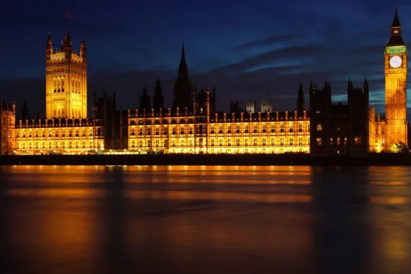 U.K. Political Turmoil: Wes Streeting Resigns as Health Secretary, Challenging Starmer's Leadership