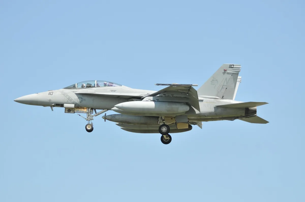 US Conducts Strikes in Southern Iran Targeting Naval Threats