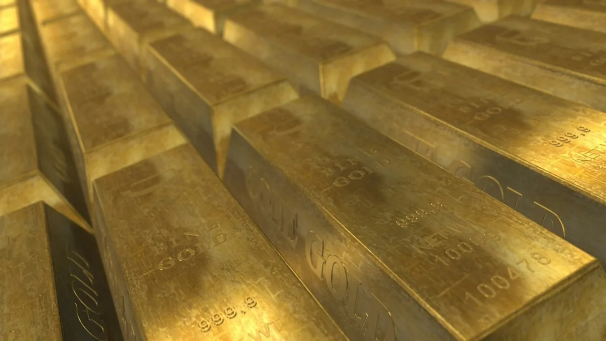 Gold Overtakes US Treasuries as Global Reserve Asset in Historic Shift