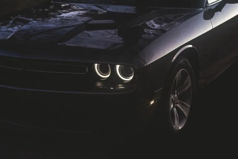 Public Outcry Over Blinding Headlights Prompts Federal Review in Canada