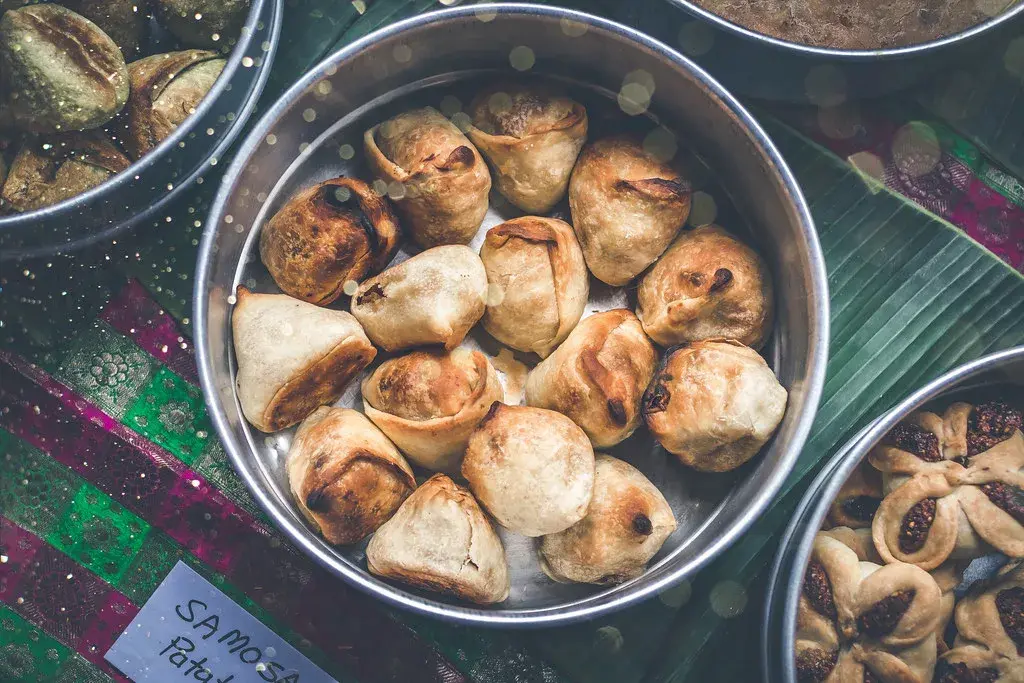 The Protein Paradox: India's Nutrition Debate Divides Health Experts