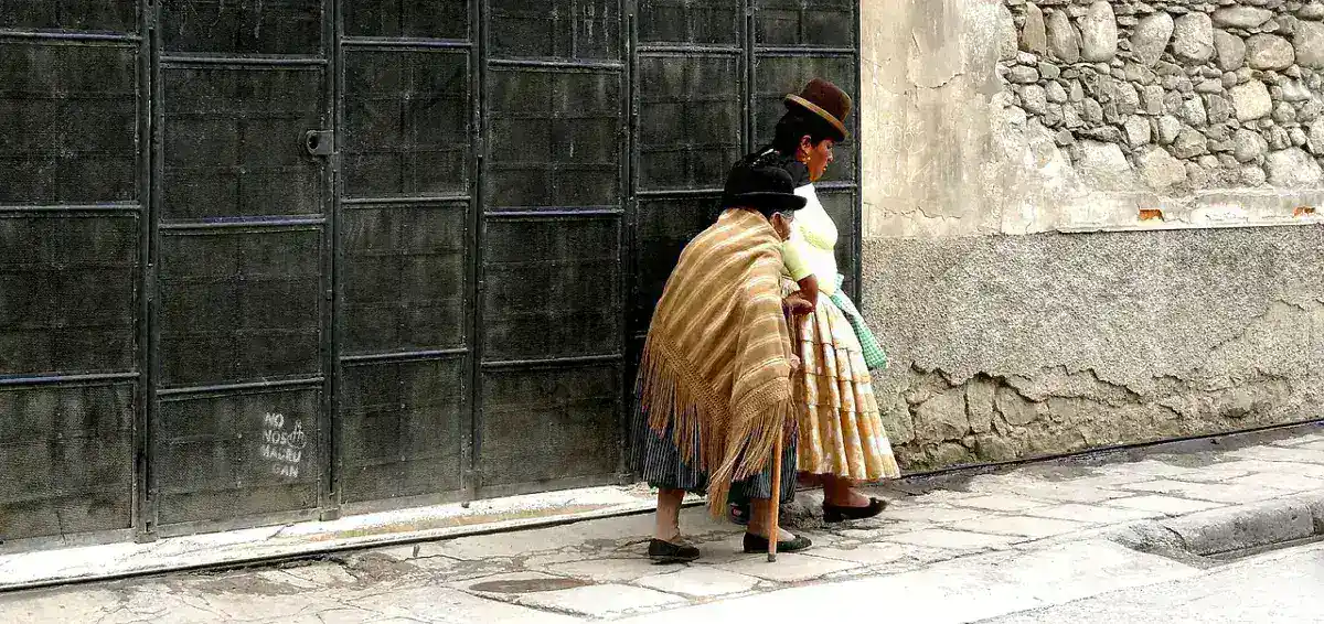 US Defense Secretary Labels Bolivian Unrest an Attempted Government Overthrow