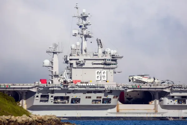 US Launches Second Wave of Strikes Against Iranian Targets Amid Escalating Tensions