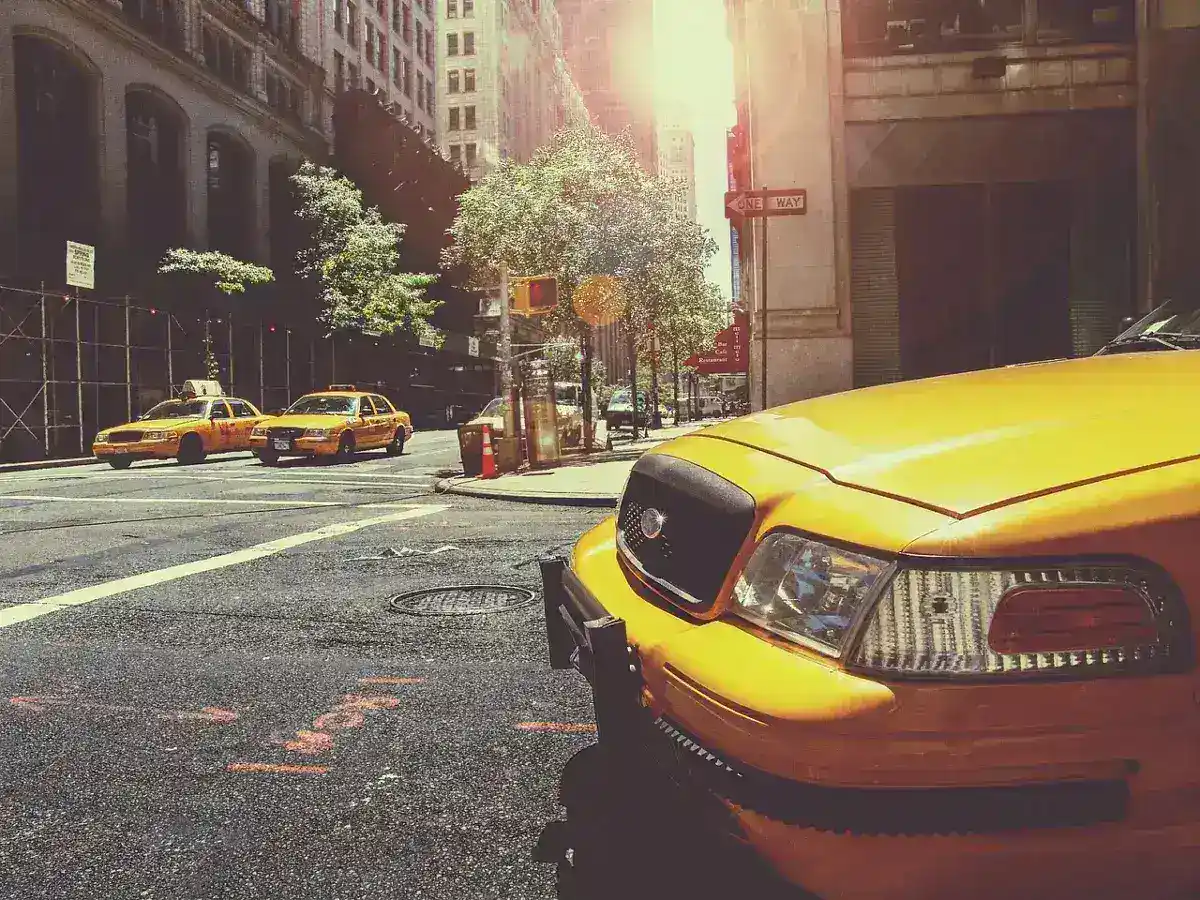 VinGroup Expands Green Mobility Footprint with Delhi Taxi Service Launch