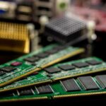 AI Data Center Boom Triggers Global Memory Shortage, Ending Era of Cheap Consumer Tech