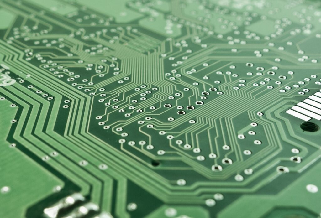 AMD Challenges Nvidia Dominance with Landmark $5 Billion Anthropic Investment