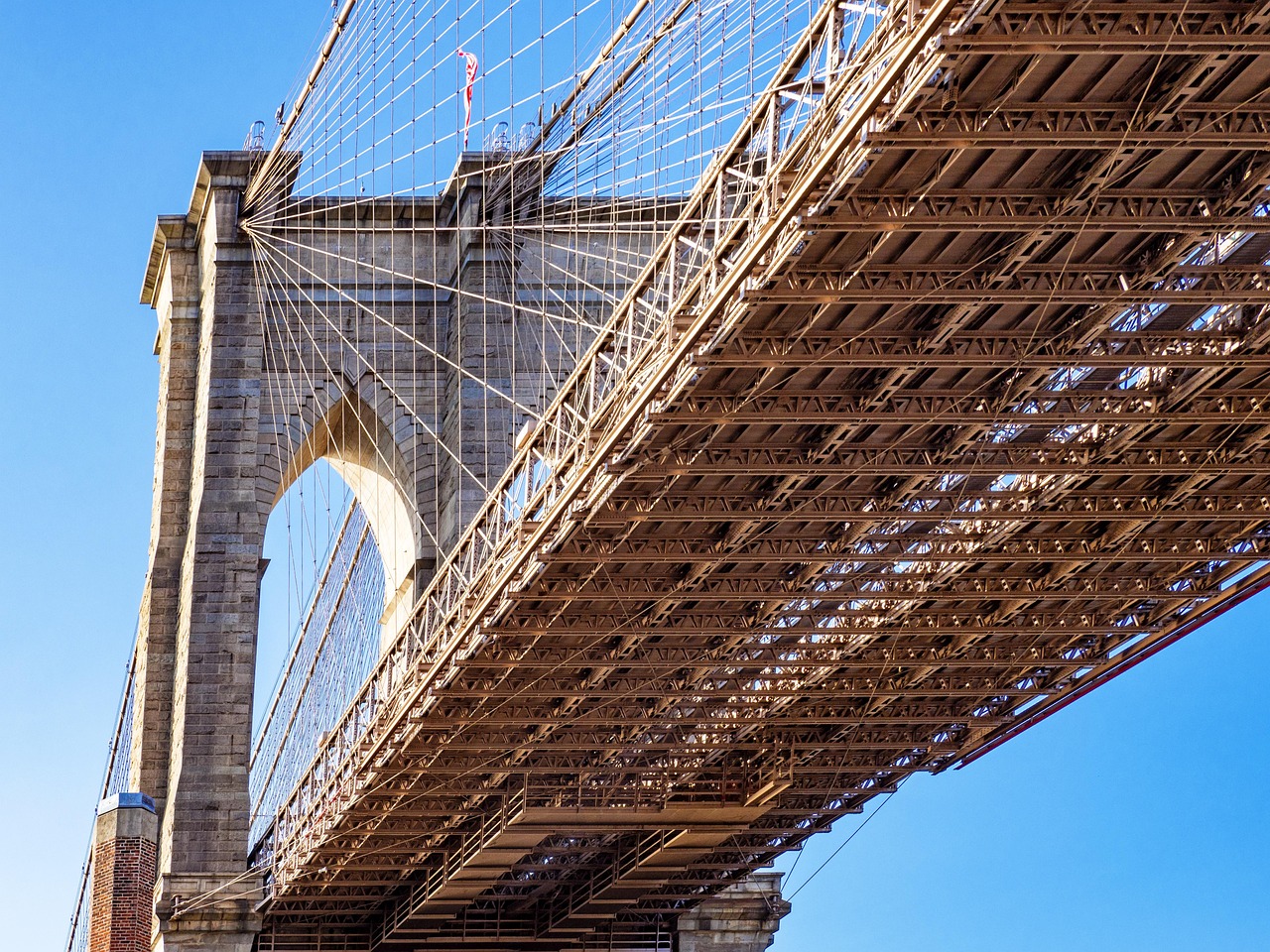 Brooklyn Bridge Fire Extinguished Following Fireworks Incident