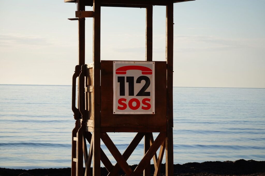 Federal Law Mandates Shark Attack Alerts via Cellphone Wireless Emergency Systems