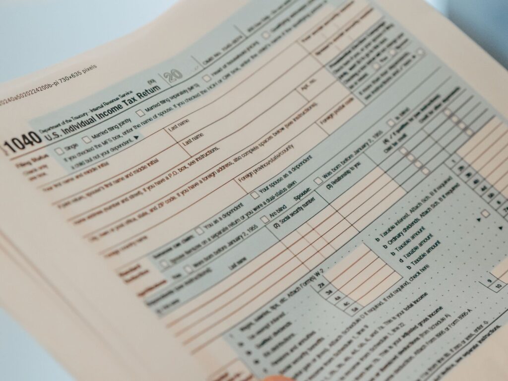 Financial Disclosures Reveal Significant Income Growth Among Top U.S. Leadership