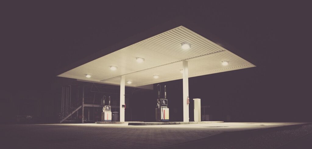 Fuel Price Relief in India Hinges on Crude Oil Supply Chain Lag, Minister Confirms