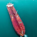 Global Oil Prices Surge Past $100 Threshold Amid Escalating Red Sea Maritime Attacks