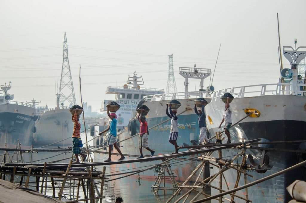 Government to Offload 5% Stake in Cochin Shipyard via Offer for Sale