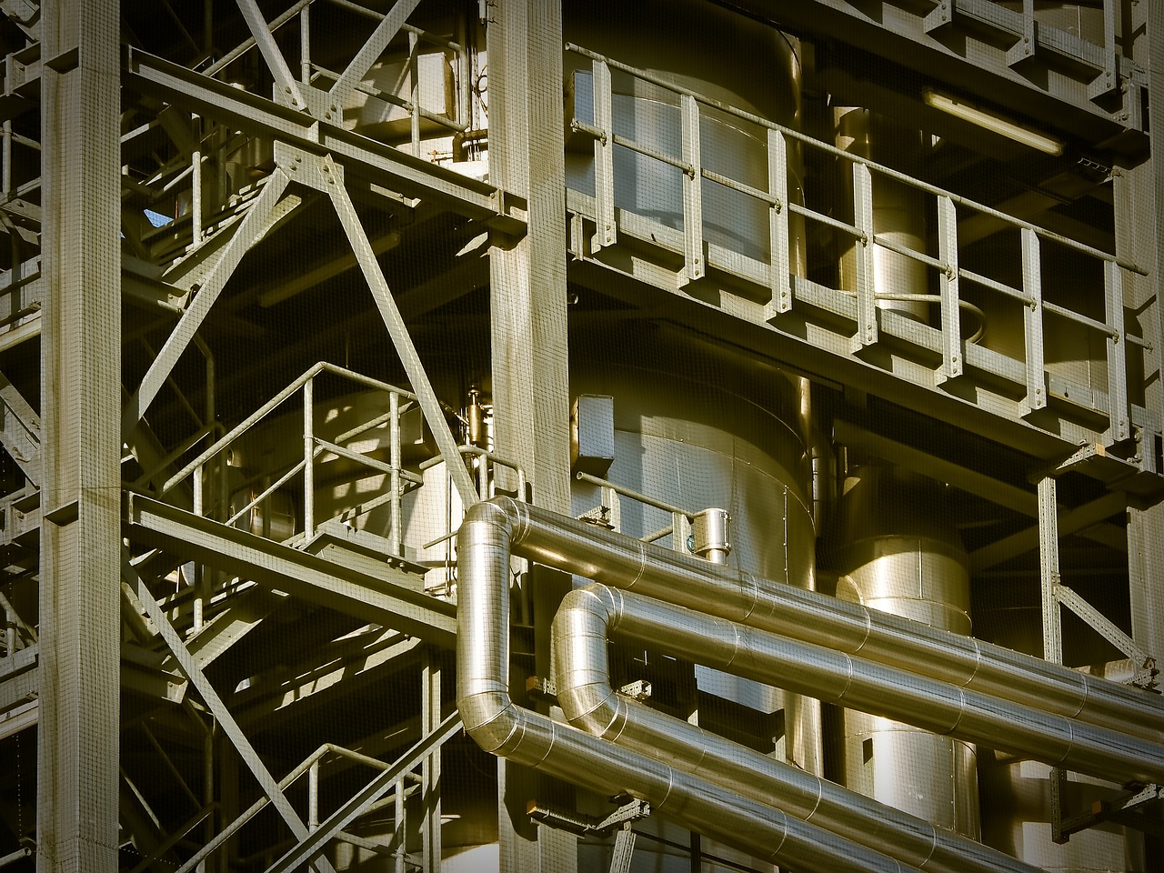 LANXESS Expands Production of Fire-Resistant Hydraulic Fluids to India