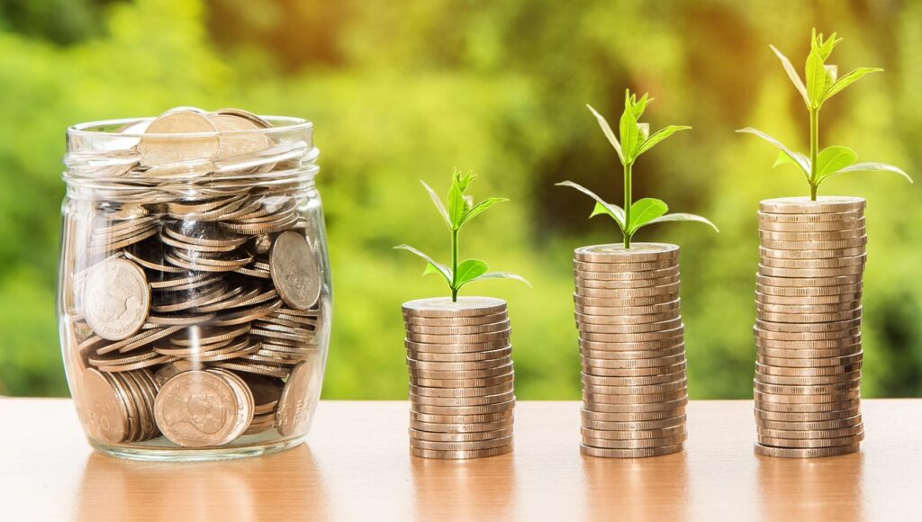 Navigating Systematic Investment Plans: Direct Versus Regular Mutual Fund Routes