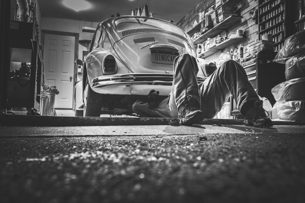 Navigating the Transition: Industry Experts Address E20 Fuel Compatibility Standards