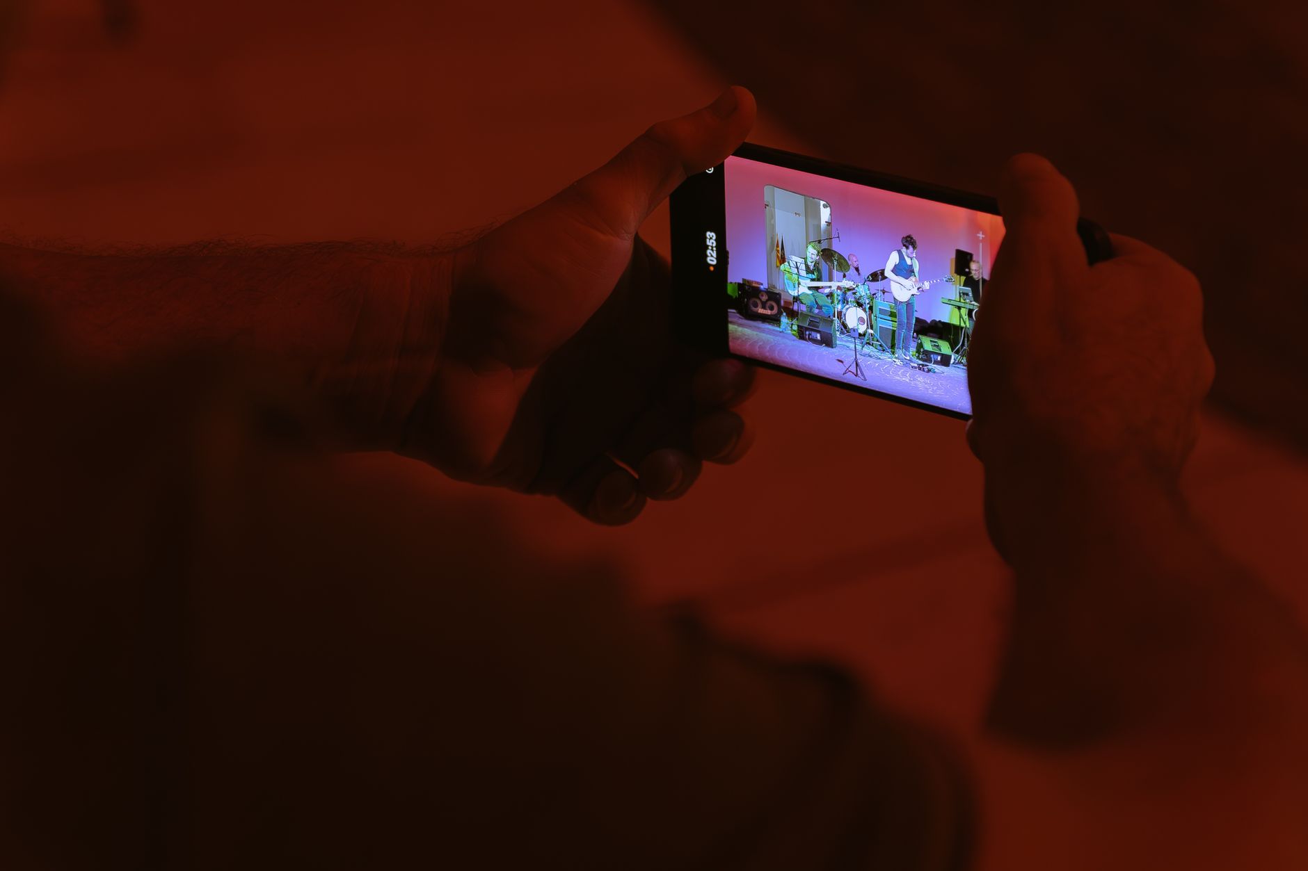 Scammers Exploit FaceTime Screen Sharing to Hijack Bank Accounts