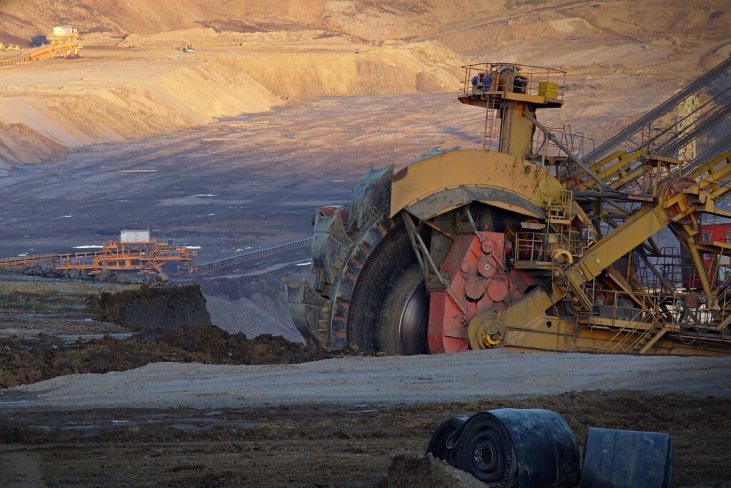 Six Police Officers Injured in Chhattisgarh’s Surajpur During Coal Mining Land Acquisition Clash