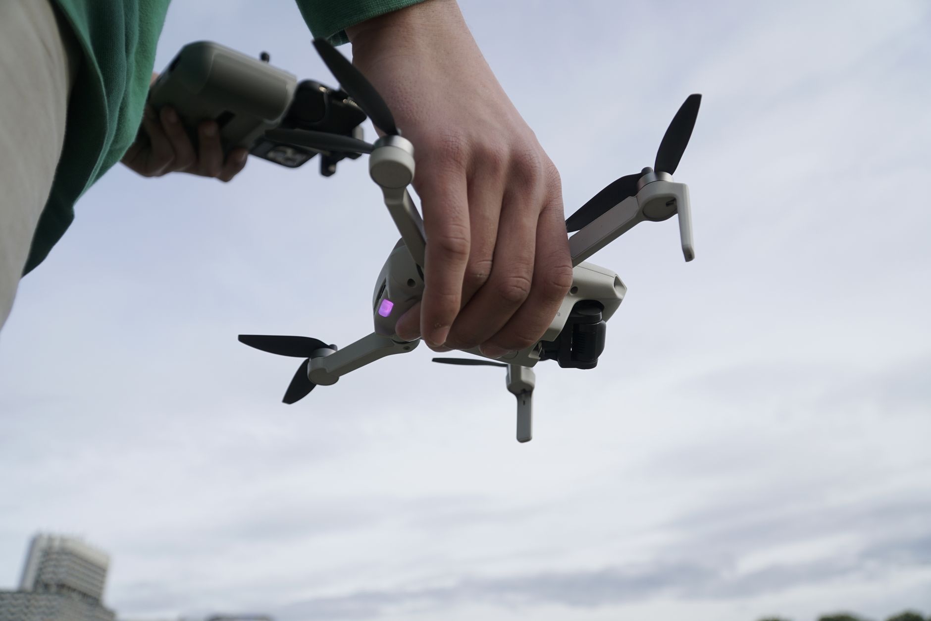Teen Innovator Breaks Guinness World Record with Lightning-Fast Drone Ascent