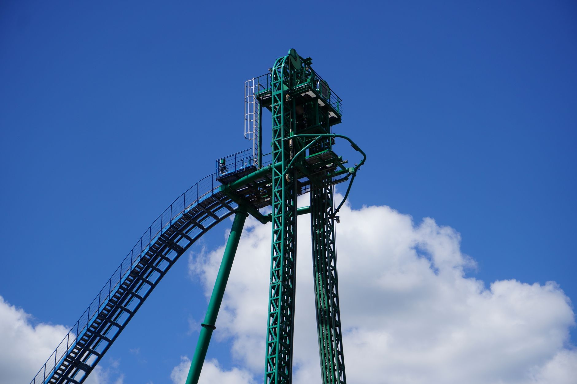 Amusement Parks Reach New Heights with Innovative Roller Coaster Engineering