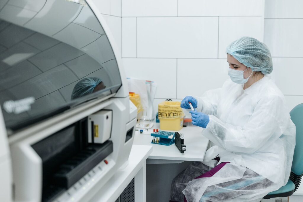 Artificial Intelligence Generates Novel Viruses in Laboratory Breakthrough