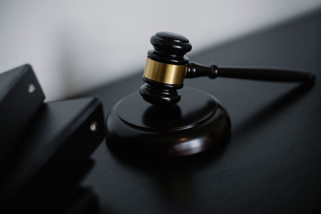 Coinbase CEO Advocates for CLARITY Act to Prevent Future Industry Collapses
