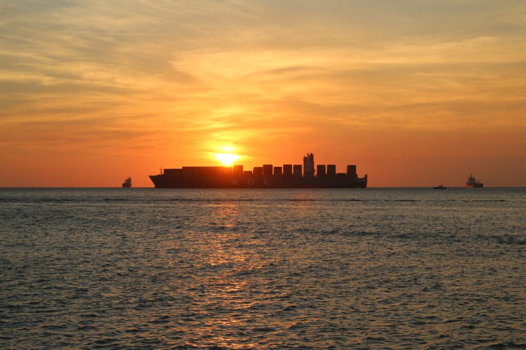 Indian Navy Thwarts Pirate Attack on Cargo Vessel in Gulf of Aden