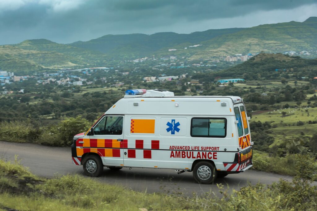 NHAI Imposes Rs 10,000 Fine on Highway Ambulances Failing to Meet 10-Minute Response Time