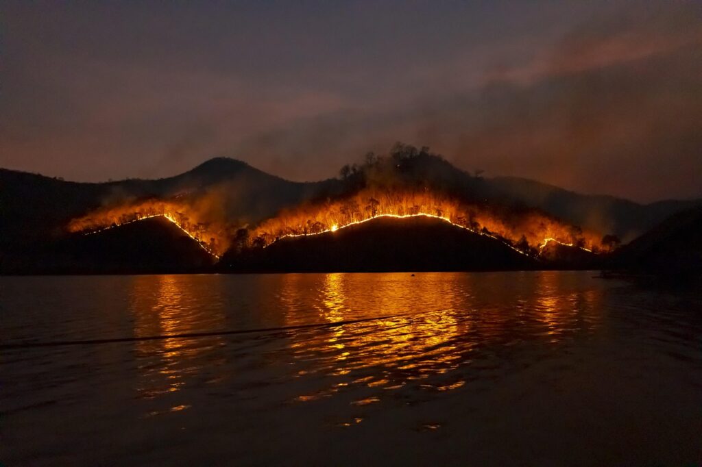 Spokane Wildfires Devastate Washington State as Thousands Evacuate